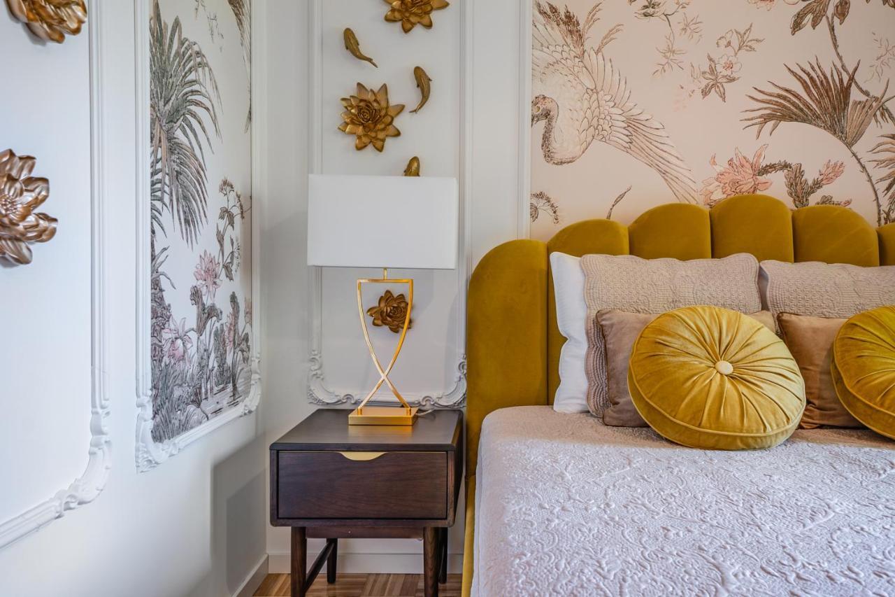 Soft Glam 1-Bedroom Appt - Lake & Mountain View Montreux Luaran gambar